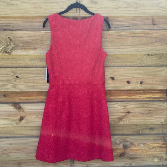 NWT Taylor Red Shimmer Tweed Holiday Dress Size 8 Gem Button Detail & Pockets - Picture 11 of 11